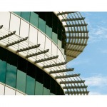 แผงเกล็ดอลูมิเนียมแนวตั้งแนวนอน (ALUMINIUM LOUVERS) - ผู้ติดตั้งและจำหน่ายอลูมิเนียมคอมโพสิต อลูมิเนียมประดับอาคาร