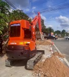 ให้เช่ารถขุด ขนาดเล็ก บ่อวิน - ให้เช่ารถเจซีบีระยอง เมฆเซอร์วิส
