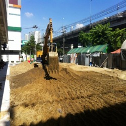 ถมทราย