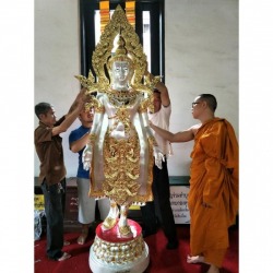 โรงหล่อพระเรซิ่น
