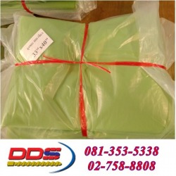 Green garbage bag (size 33x40 inches)