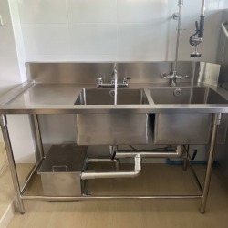 Manufacturing of stainless steel sinks