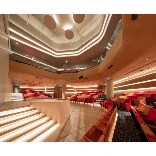 ตกแต่งภายในหอประชุม ตกแต่งภายในหอประชุม  auditorium 