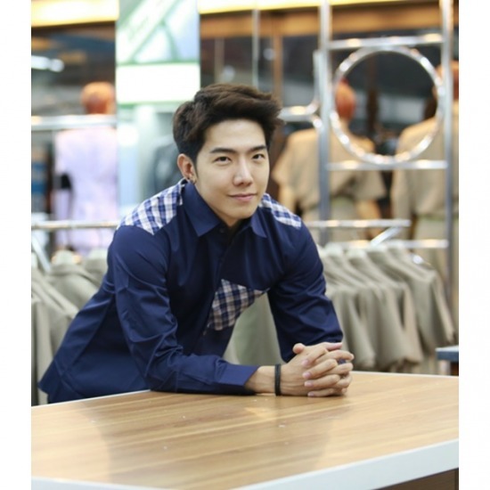 รับตัด เชื้อเชิ๊ตแบบวัดตัวตัด
