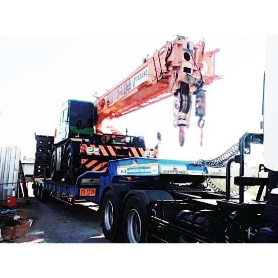 Rent 10 ton crane Rent 10 ton crane 