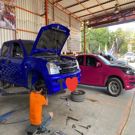 อู่ซ่อมคัทซีพิษณุโลก  อู่ทำสีรอบคันรถกระบะพิษณุโลก  ทำสีรอบคันรถเก๋ง  ซ่อมช่วงล่างรถยนต์  อู่ซ่อมคัทซีพิษณุโลก  รับดัดคัทซีรถกระบะ  ซ่อมช่วงล่างดัดคัทซีรถบรรทุก  แนะนำอู่ทำสีรถพิษณุโลก 